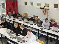 Klasse mit Laptops