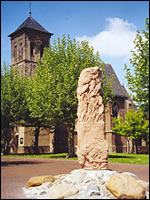 Lüttingen - St. Pantaleon und Apostelstein