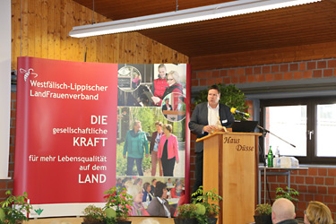 Jörg Sadrozinski, Leiter derDeutschen Journalistenschule