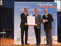 Verleihung der Silbermedaille für den DüsserWühlTurm auf der Eurotier 2012