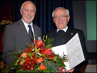 Goldene Kammerplakette für Msgr. Prof. Konrad Schmidt