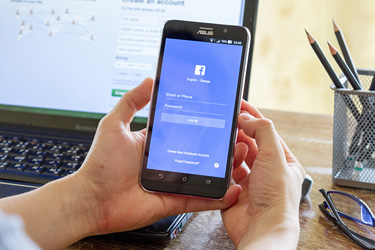Facebook-Login