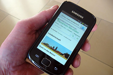 Website der Landwirtschaftskammer NRW auf einem Smartphone