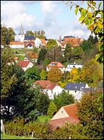 Dorf am Berghang