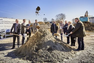 Spatenstich Stall der Zukunft