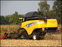 CCM-Ernte mit New Holland-Häcksler