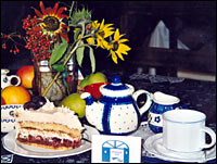 Kaffee und Kuchen im Bauernhofcafe