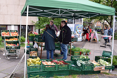 Marktstand von Biobauer Palm in der Altstadt von Bonn