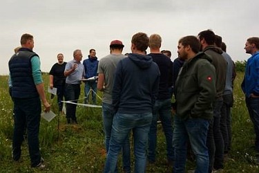 Besuch auf dem Leitbetrieb Biodiversität