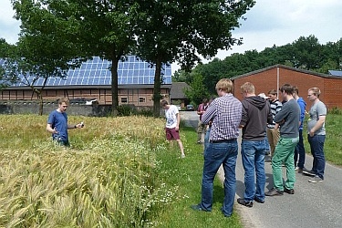 Studierende der Fachschule Wolbeck präsentieren ihre Betriebe