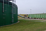 Biogas-Feststoffdosierer