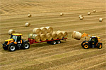 Rundballen laden