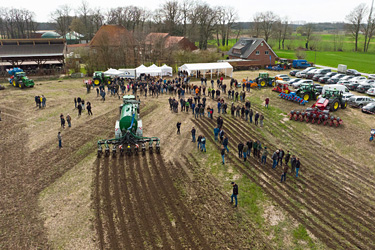 Feldtag Maisanbau mit System