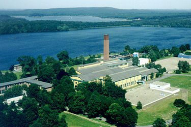 Wasserwerk am Stausee