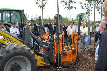 Austellung Baumschultechnik in Auweiler