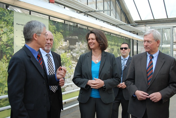 Rundgang durch das Gartenbauzentrum