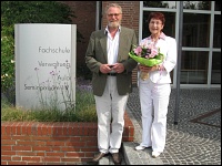 Katharina Leendertse mit Fachlehrer Manfred Middendorf